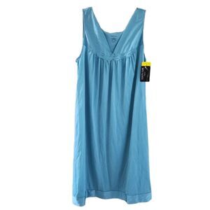 Vanity Fair Sleepwear Night Gown Medium NWT